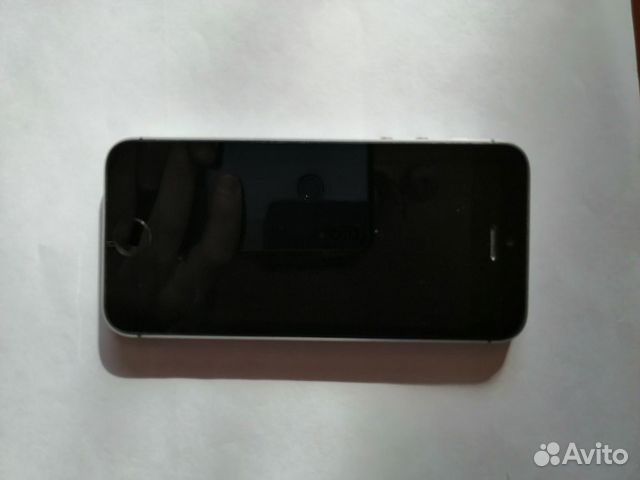 Телефон iPhone Телефон iPhone