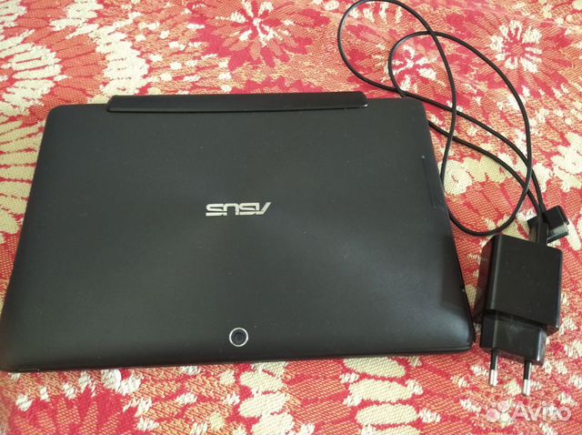 Планшет asus Transformer Pad TF300TG 16Gb 3G