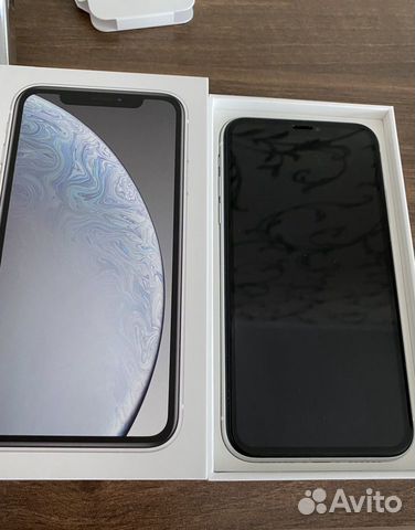 Телефон iPhone XR 128Гб