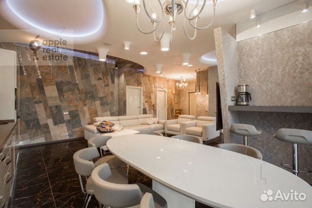 4-к квартира, 138 м², 2/5 эт. 4-к квартира, 138 м², 2/5 эт.