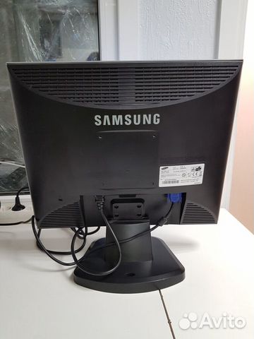 Продам монитор samsung SyncMaster 913V
