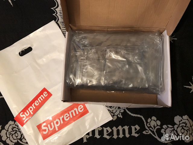 Supreme Inflatable Chair Clear (Надувное Кресло) Supreme Inflatable Chair Clear (Надувное Кресло)