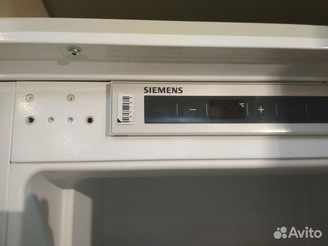 Встраиваемый холодильник Simens K 126 (германия)