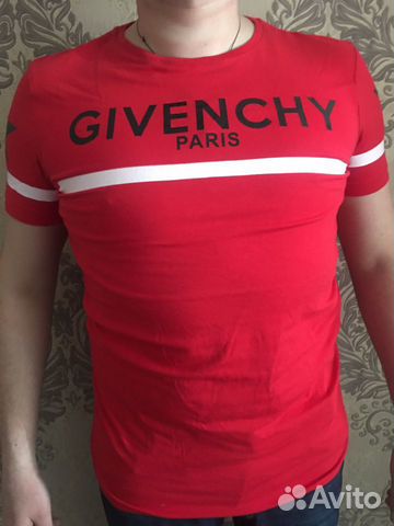 Футболка givenchy