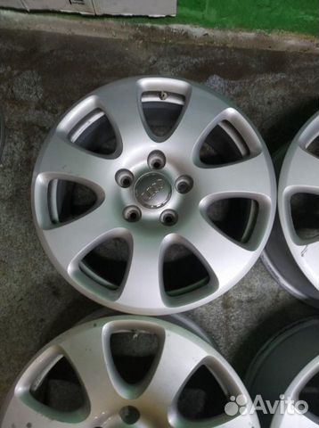 Диски бу оригинал R18 P на Audi