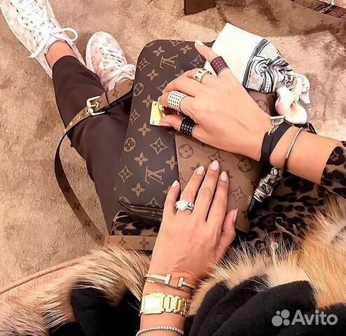 Сумка Louis Vuitton Reverse Pochette Metis