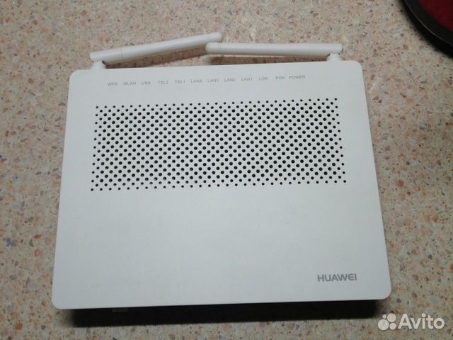 Wi-Fi роутер Huawei HG8245H Wi-Fi роутер Huawei HG8245H
