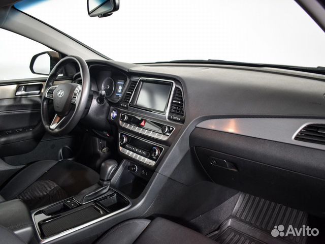 Hyundai Sonata 2.0 AT, 2018, 41 315 км Hyundai Sonata 2.0 AT, 2018, 41 315 км
