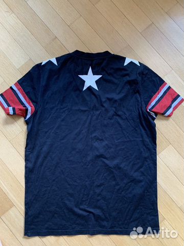 Футболка Givenchy