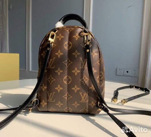 Рюкзак Louis Vuitton оригинал исполнение Рюкзак Louis Vuitton оригинал исполнение