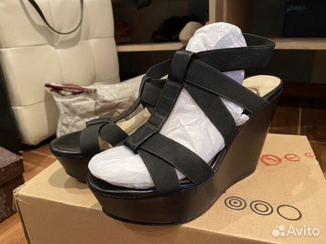 Босоножки Mascotte