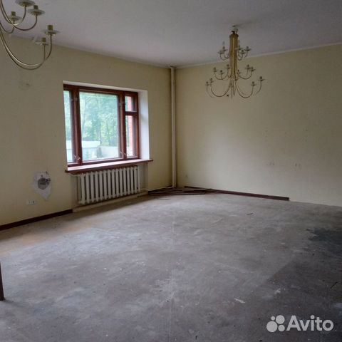 Дом 282.2 м² на участке 8 сот.