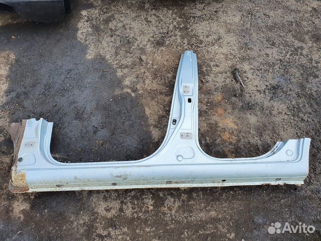 Порог со стойками левый Hyundai Verna хендай верна