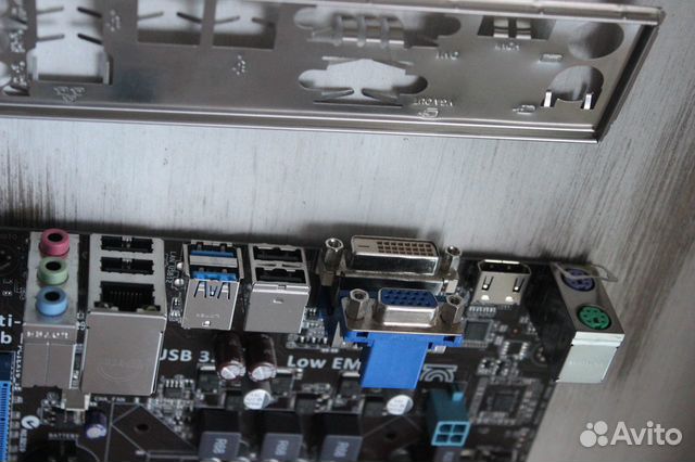 Asus p8b75 lga1155 сокет 1155 в отл Asus p8b75 lga1155 сокет 1155 в отл