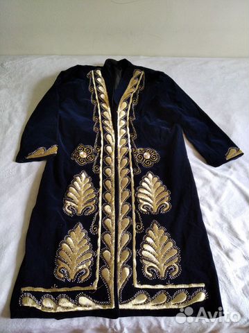Национальный халат мужской