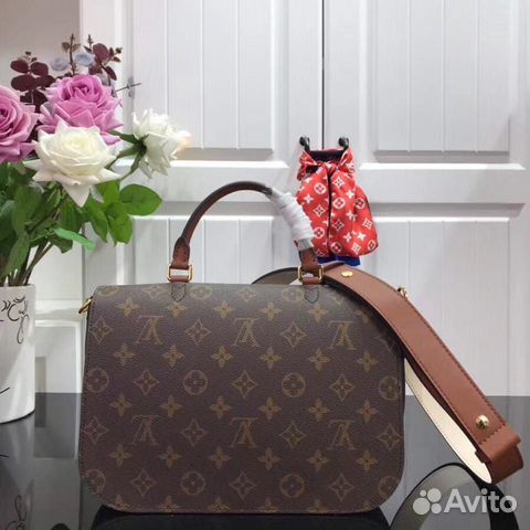 Новая женская черная сумка кожа Louis Vuitton Новая женская черная сумка кожа Louis Vuitton