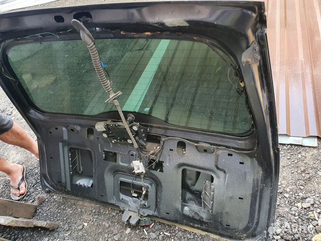 Крышка багажника ford focus 2 универсал 08-11 Крышка багажника ford focus 2 универсал 08-11