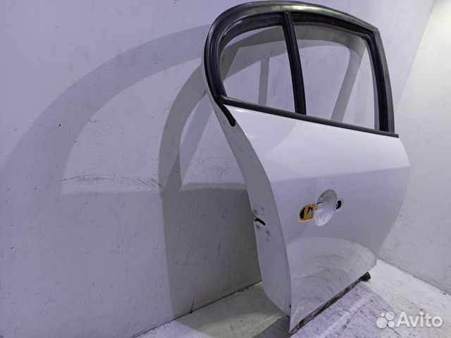 Дверь боковая задняя правая Рено Fluence Дверь боковая задняя правая Рено Fluence