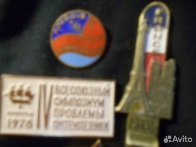 Значки, настольные медали Значки, настольные медали