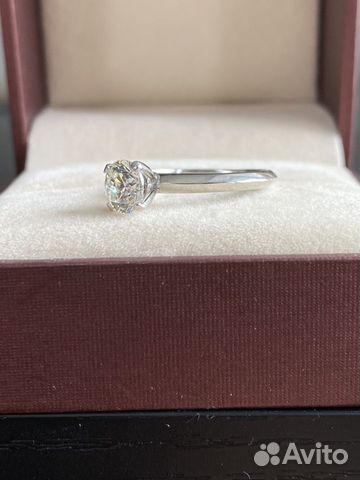 Кольцо с бриллиантом 1.01 GIA