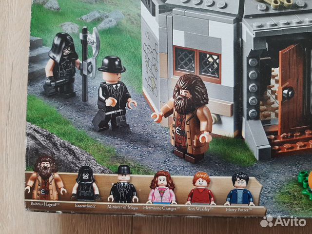 Lego Harry Potter Хижина Хагрида: Спасение Клювокр Lego Harry Potter Хижина Хагрида: Спасение Клювокр