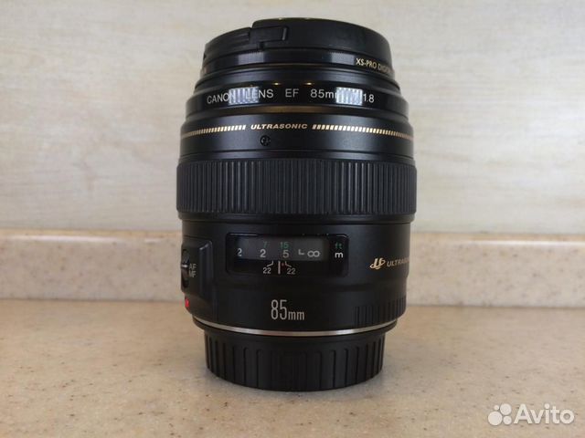 Canon EF 85mm 1.8 USM (R23) Canon EF 85mm 1.8 USM (R23)