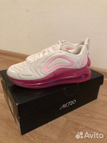 Nike W Air Max 720 Nike W Air Max 720