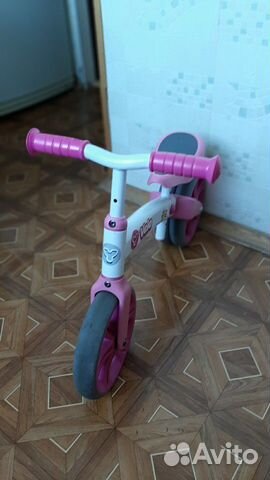 Беговел Velo для девочки от 1,5-2 лет Беговел Velo для девочки от 1,5-2 лет