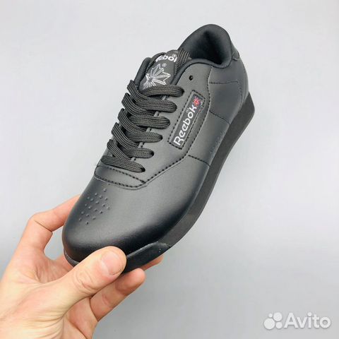 Кроссовки Reebok Classic Princess Triple Black Кроссовки Reebok Classic Princess Triple Black