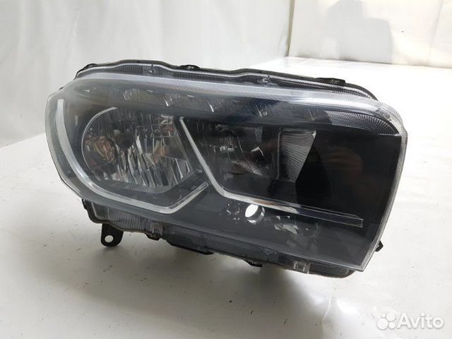 Фара правая LADA X-Ray 1
