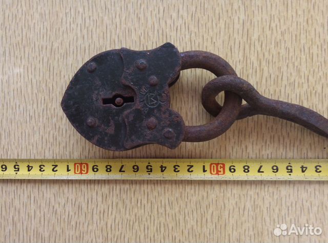 Замок старинный навесной Замок старинный навесной