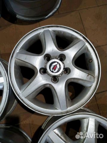 Диски бу оригинал R16 LU на Hyundai