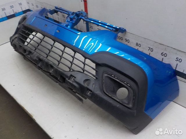 Бампер передний на Renault Sandero