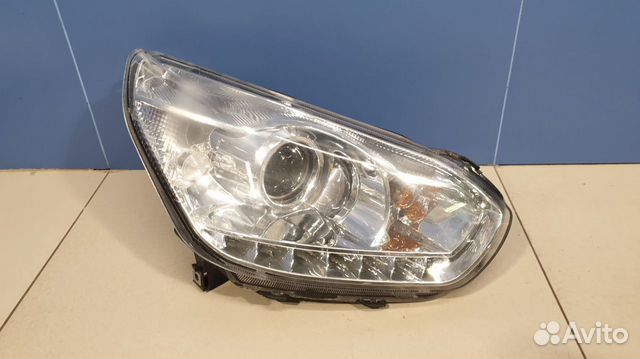 Фара правая Chery Tiggo (T11)