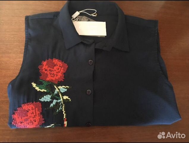 Легкая рубашка с вышивкой Легкая рубашка с вышивкой