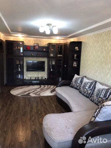 1-к квартира, 42 м², 3/5 эт. 1-к квартира, 42 м², 3/5 эт.