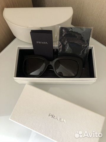 Солнцезащитные очки Prada Солнцезащитные очки Prada