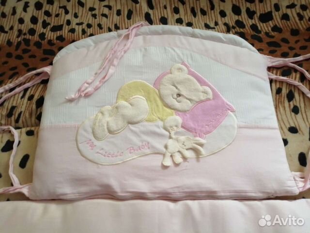 Мягкие бортики в детскую кроватку