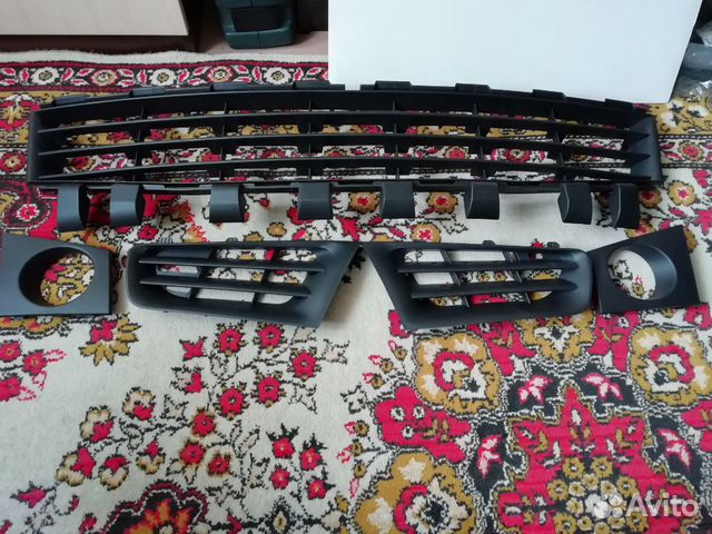 Решетки переднего бампера