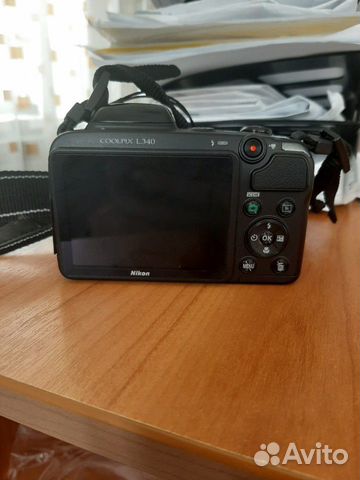 Компактный фотоаппарат