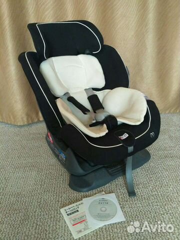 Японское детское автокресло Carmate Ailebebe Zutto