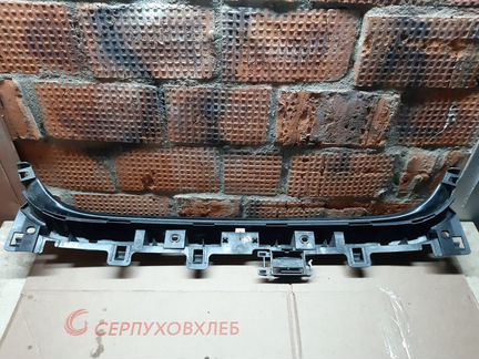 Направляющая заднего бампера BMW 3 E90 E91
