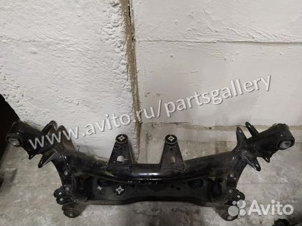 Подрамник задний BMW 3-я Серия F33