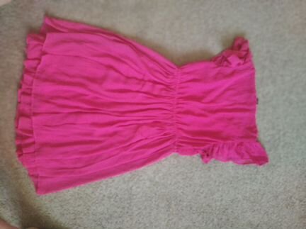 Платье фуксия.H&M