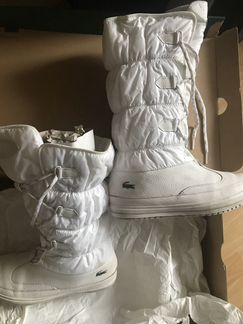 Женские сапоги Lacoste
