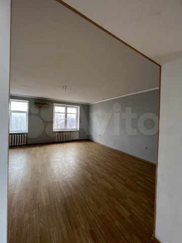 4-к. квартира, 143 м², 3/4 эт.