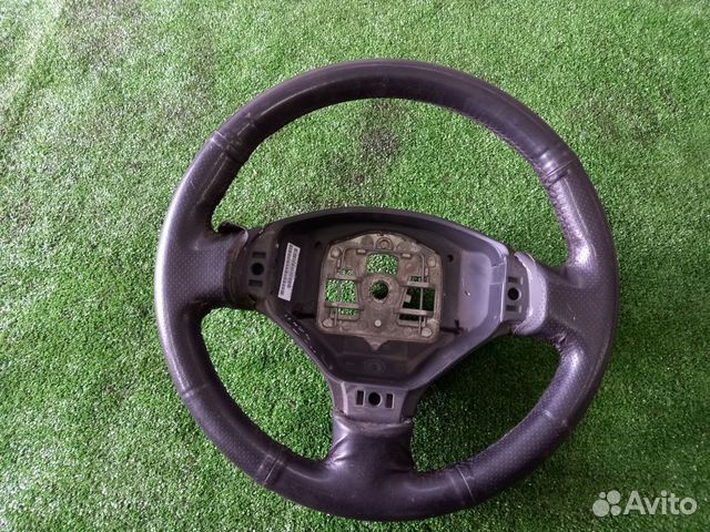 Руль (кожа) Peugeot 3008 2010-2016