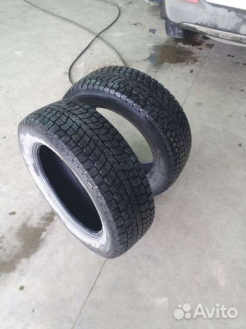 Dunlop 235/60 R18, 2 шт