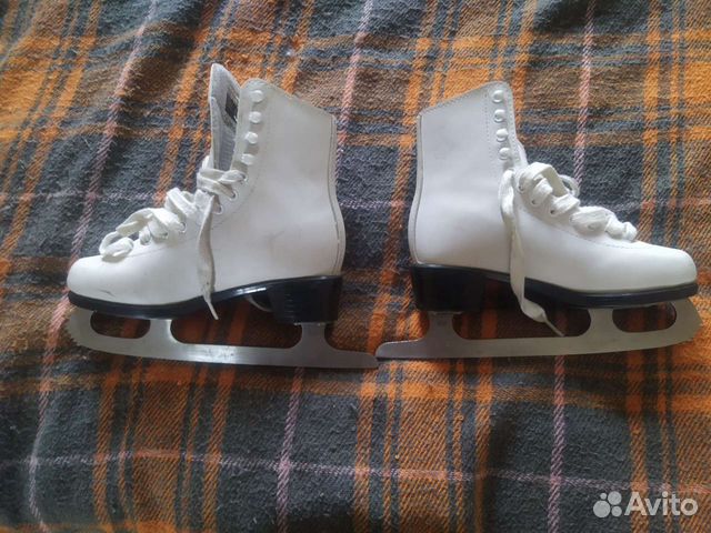Коньки фигурные детские 33 размер