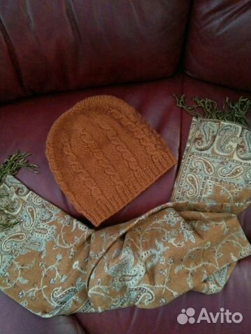 Шапка и палантин